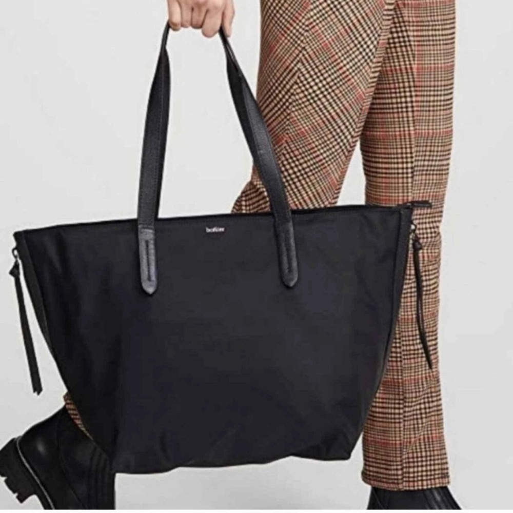 NWT Botkier handbag 
Black